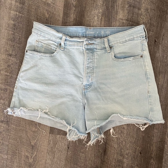 Old Navy Higher High Rise A-Line Short Shorts - Picture 1 of 6